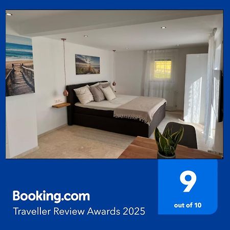 1-Zimmer Apartment In Altbach Экстерьер фото